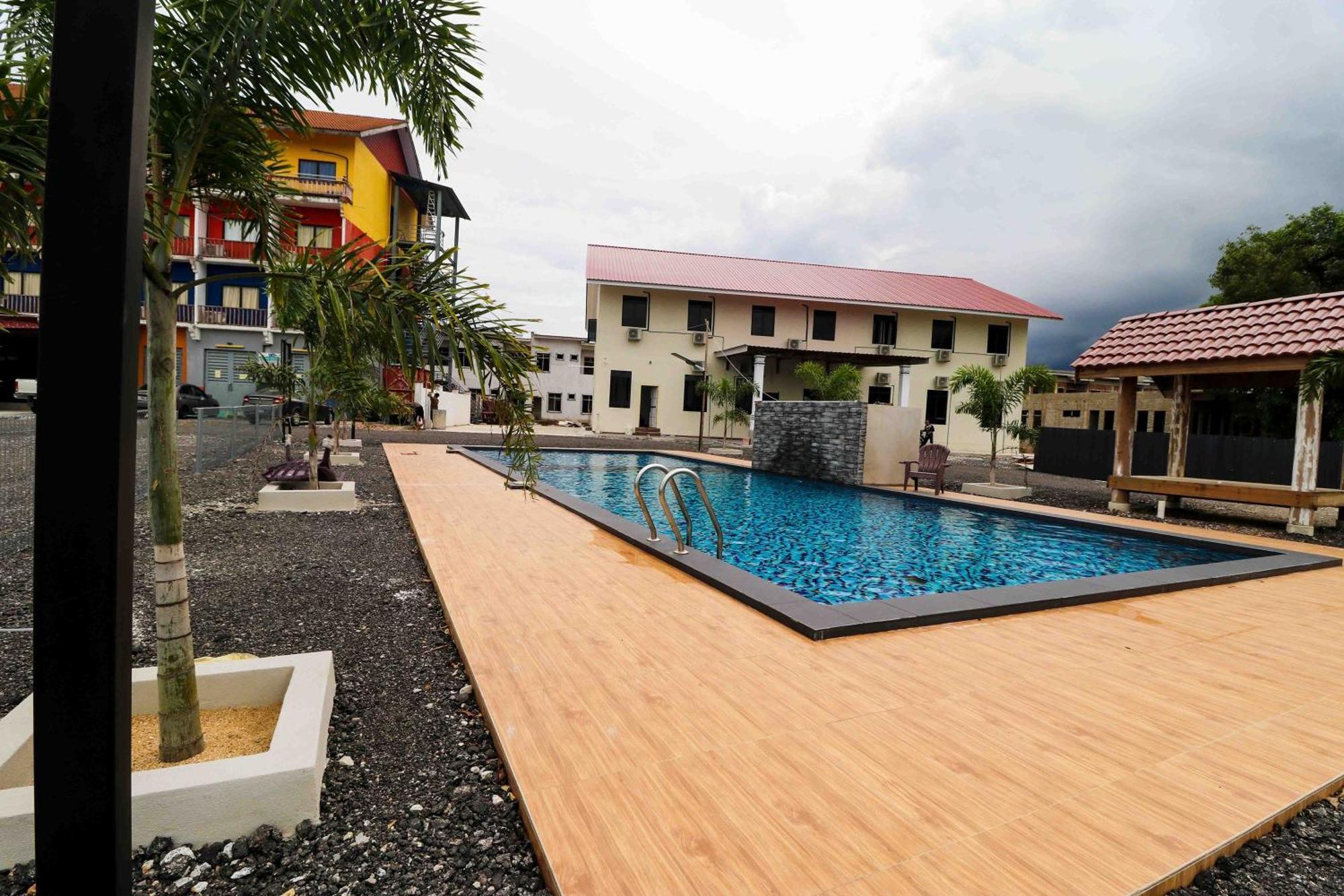 Am Transit Inn, Kuala Terengganu Ngoại thất bức ảnh
