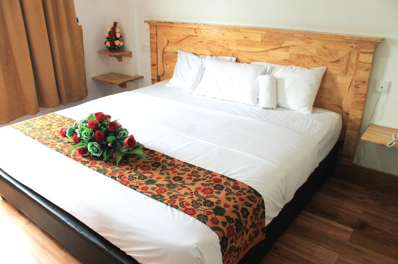 Am Transit Inn, Kuala Terengganu Ngoại thất bức ảnh