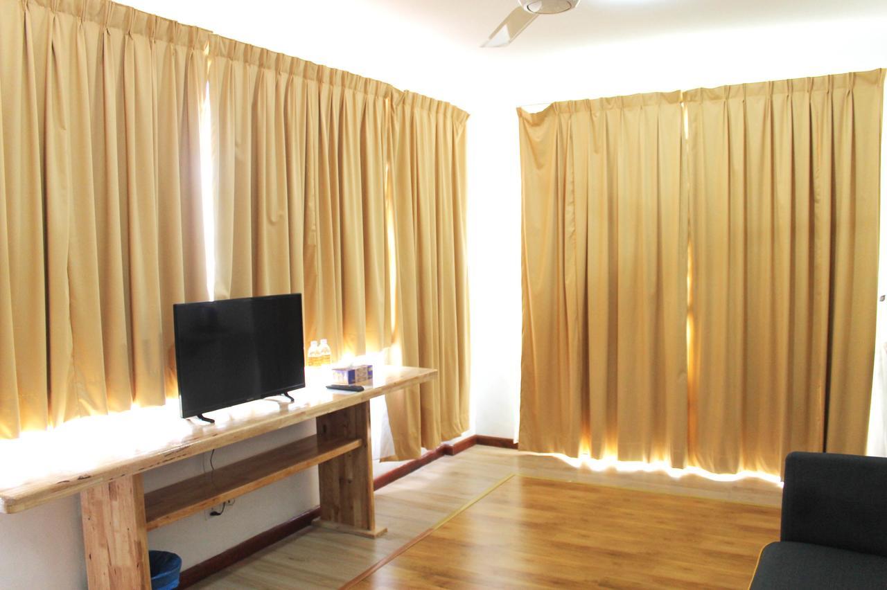 Am Transit Inn, Kuala Terengganu Ngoại thất bức ảnh